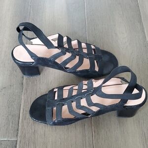 Taryn Rose Black Strappy Sandals